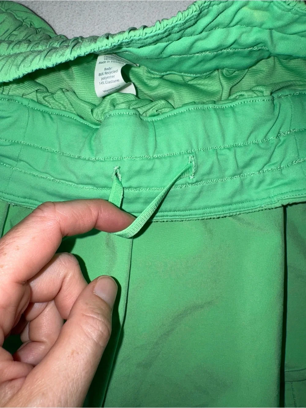 Lululemon Tracker Shorts V 4” - Picture 6 of 7